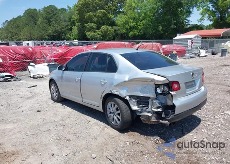 2010 Volkswagen Jetta Limited Edition from USA, damaged, VIN 3VWRX7AJ1AM099362